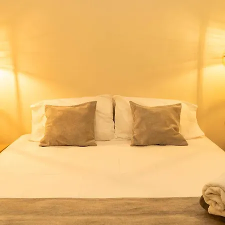 Apto Moneda 5 Colonial Charm Jacuzzi In The Heart Of Apartamento